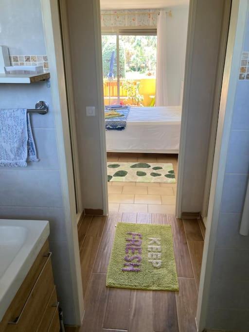 Spacieux 2 Pièces Au Calme à 5 Min Des Plages Apartamento